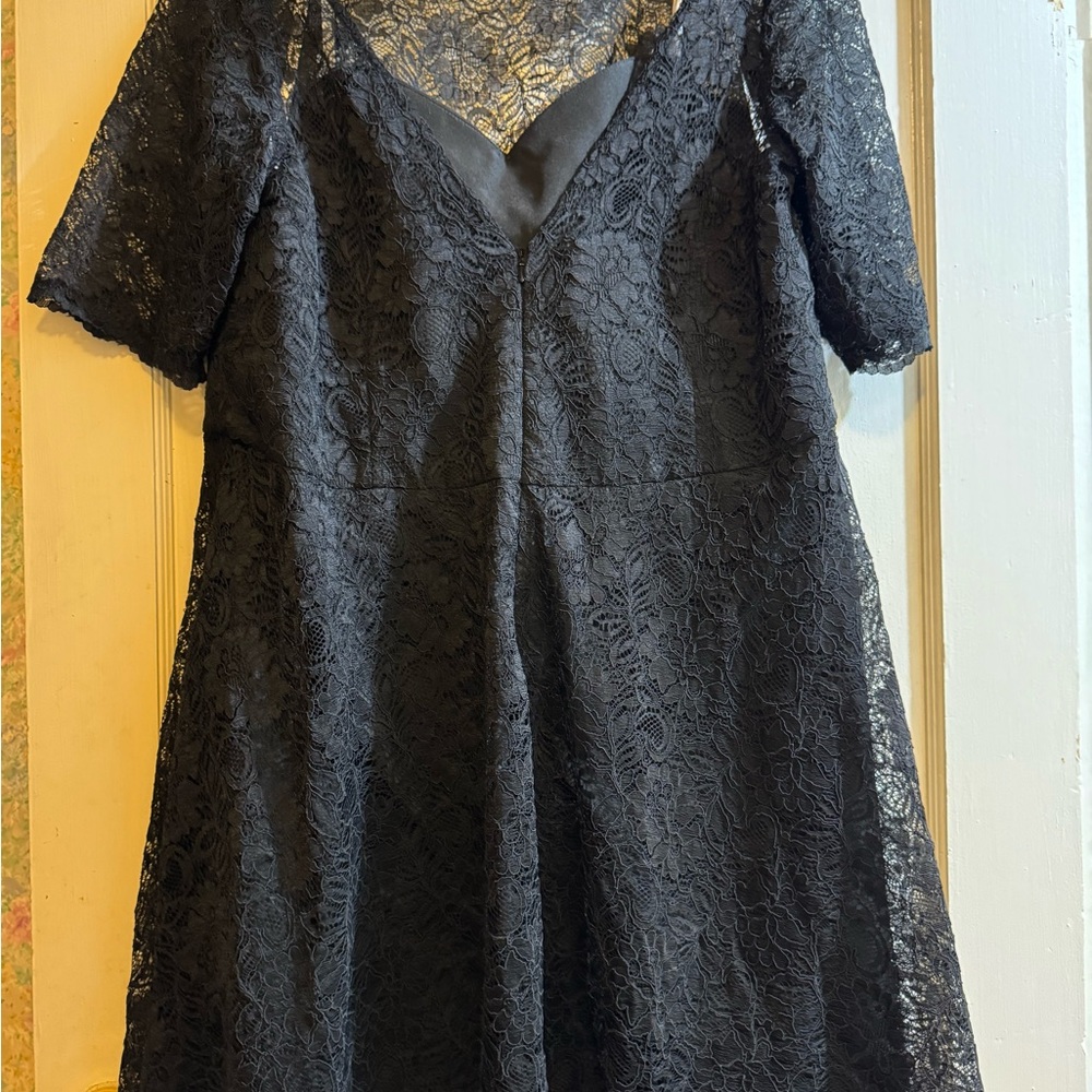 Black tie event? This lace just below the knee dress will be perfect!